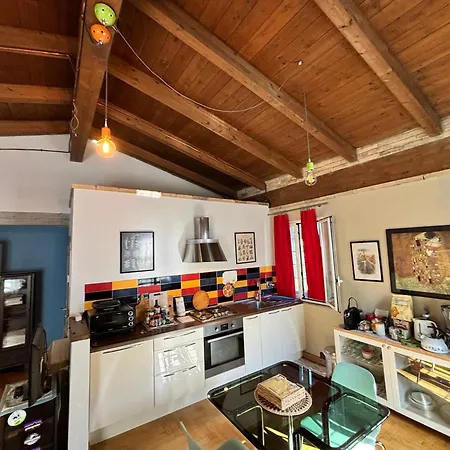 Monolocale Centro Stazione Tiburtina Tatil Evi *